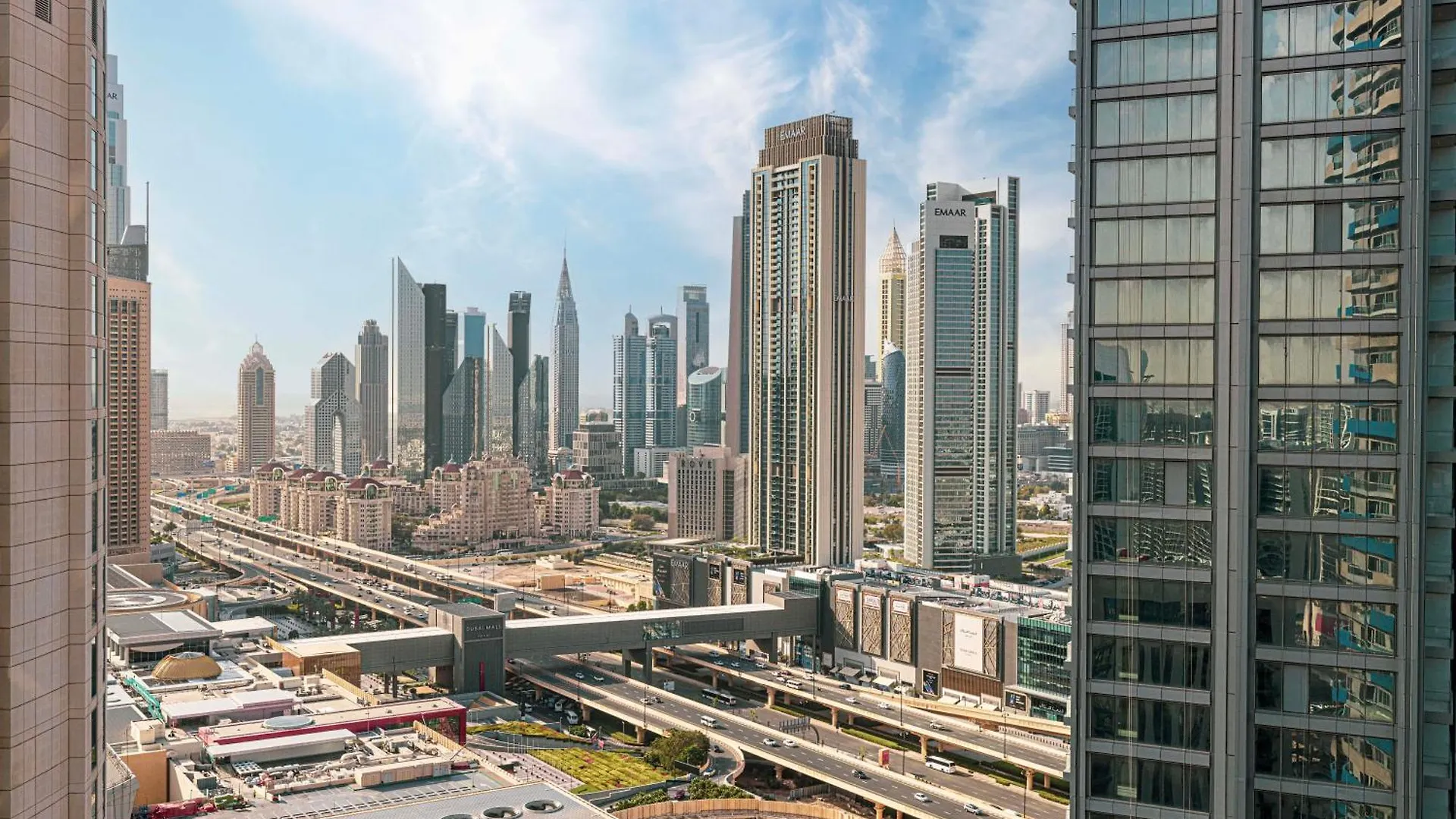 Elegant 3 Bedroom Apartment! 2 Minute Walk To Dubai Mall! Burj Khalifa And Fountain View! Apartmán